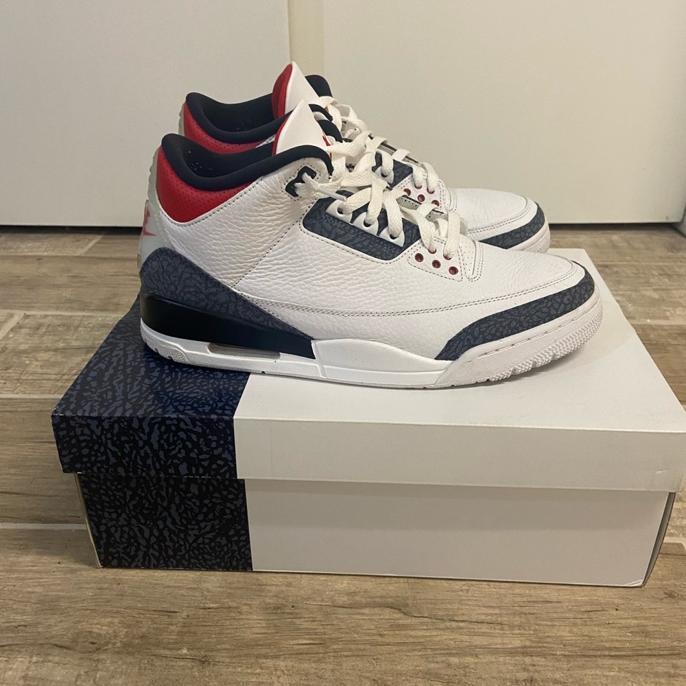 Jordan 3 Fire Denim Red size 10.5 like new